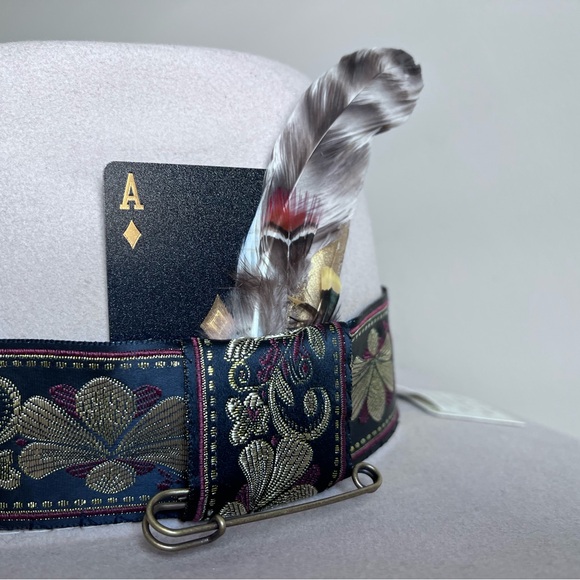 New Cowbow hat. - Picture 6 of 8